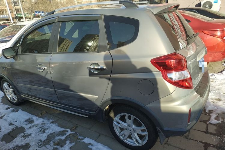Used CHANGAN CX20 2014 1.4L Manual Sport Version China IV Standard Left Side