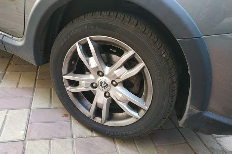 Used CHANGAN CX20 2014 1.4L Manual Sunroof Navigation Version – China IV Standard Right Front Wheel Hub