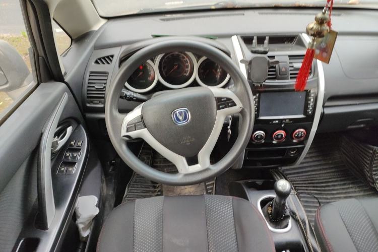 Used CHANGAN CX20 2014 1.4L Manual Sunroof Navigation Version – China IV Standard Steering Wheel