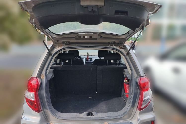 Used CHANGAN CX20 2014 1.4L Manual Sunroof Navigation Version – China IV Standard Trunk