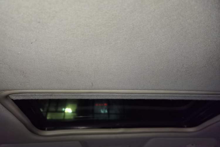 Used CHANGAN CX20 2014 1.4L IMT Sunroof Navigation Version China IV Standard Headliner