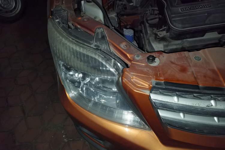 Used CHANGAN CX20 2014 1.4L IMT Sunroof Navigation Version China IV Standard Right Front Headlight