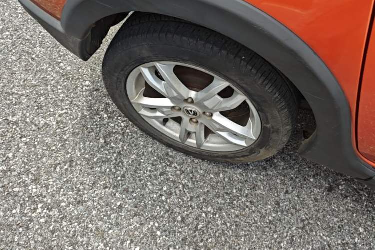 Used CHANGAN CX20 2014 1.4L IMT Sunroof Navigation Version China IV Standard Right Rear Wheel Hub
