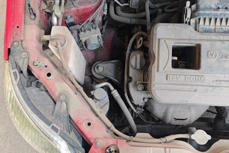 Used CHANGAN CX20 2014 1.4L Manual Sport Version China IV Standard Engine Bay Right