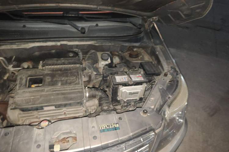Used CHANGAN CX20 2014 1.4L Manual Sport Version China IV Standard Engine Bay Left