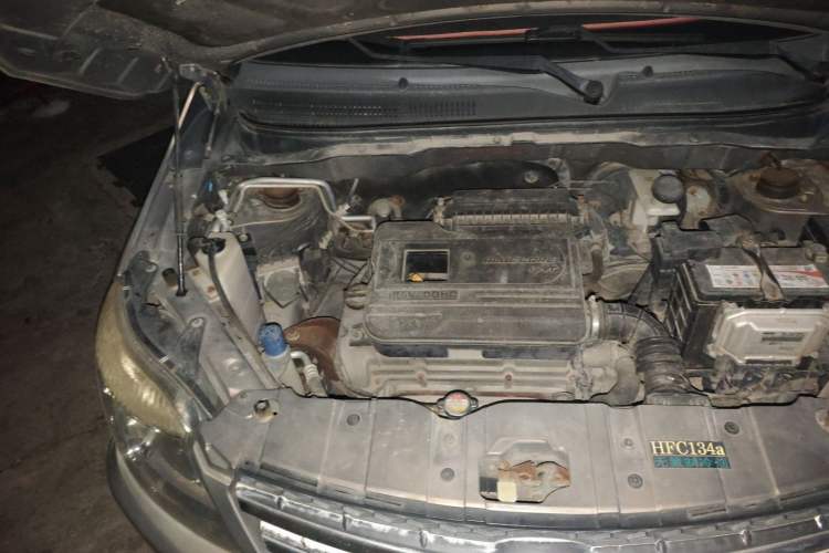 Used CHANGAN CX20 2014 1.4L Manual Sport Version China IV Standard Engine Bay Right