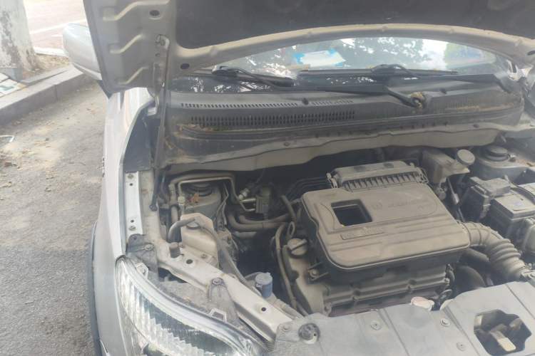 Used CHANGAN CX20 2014 1.4L Manual Sunroof Navigation Version China V Standard Engine Bay Right