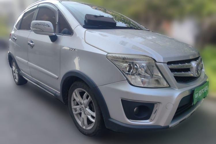 Used CHANGAN CX20 2014 1.4L Manual Sport Edition China V Standard Front Right 45 Deg