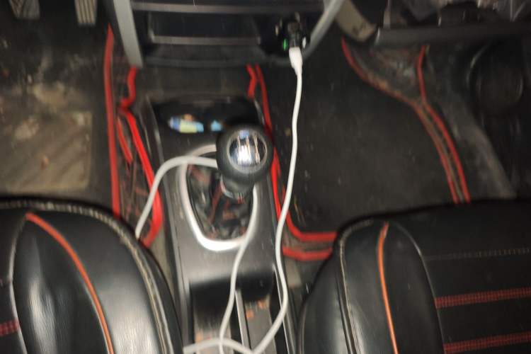 Used CHANGAN CX20 2014 1.4L Manual Sport Version China IV Standard Gear Lever