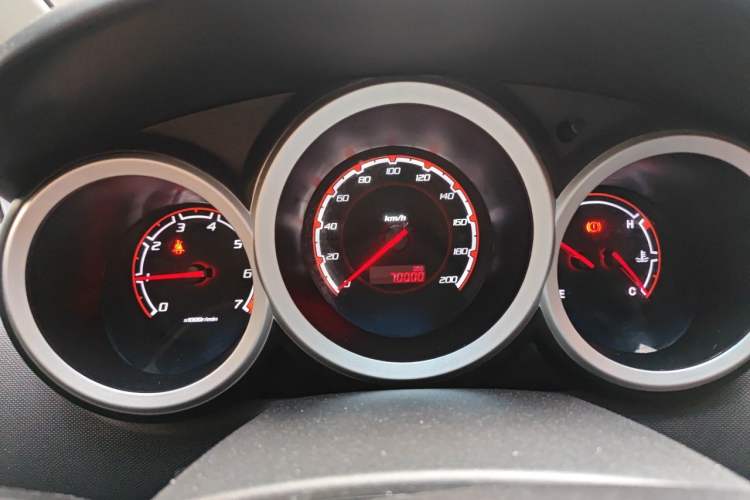 Used CHANGAN CX20 2014 1.4L Manual Sunroof Navigation Version – China IV Standard Instrument Cluster