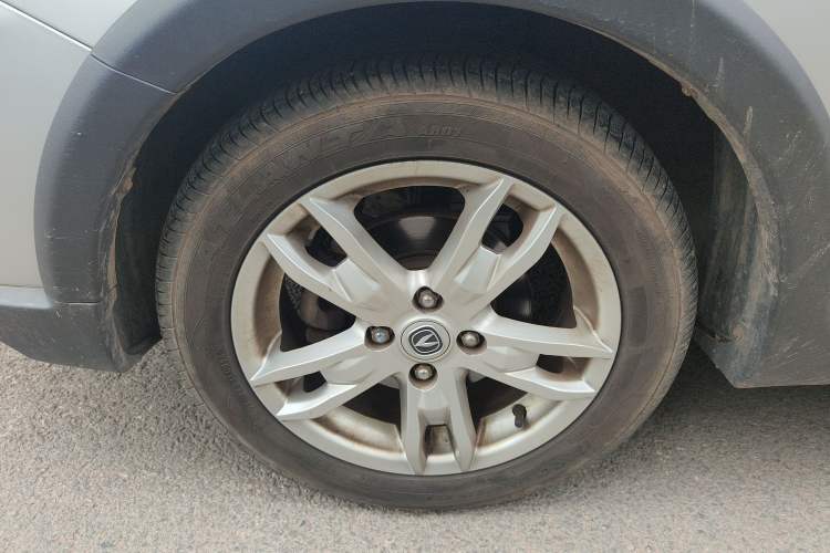 Used CHANGAN CX20 2014 1.4L Manual Sunroof Navigation Version China V Standard Left Front Wheel Hub
