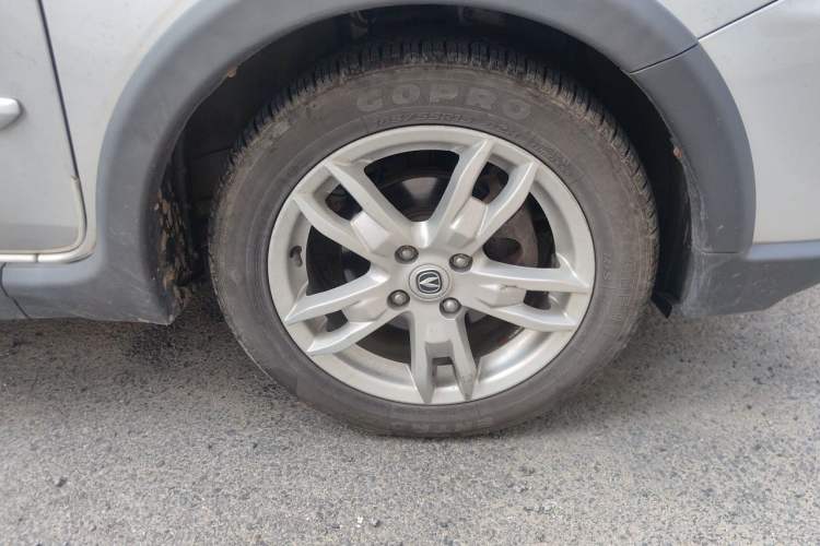 Used CHANGAN CX20 2014 1.4L Manual Sport Edition China V Standard Right Front Wheel Hub