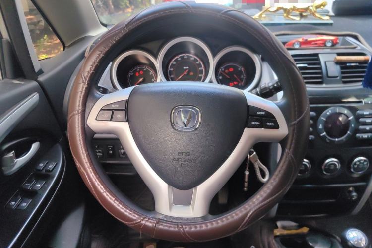 Used CHANGAN CX20 2014 1.4L Manual Sport Edition China V Standard Steering Wheel