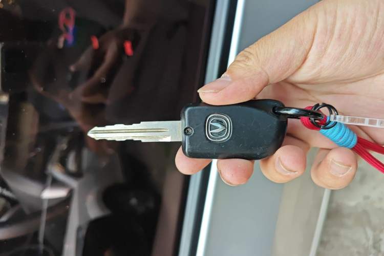 Used CHANGAN CX20 2014 1.4L Manual Sunroof Navigation Version – China IV Standard Vehicle Key