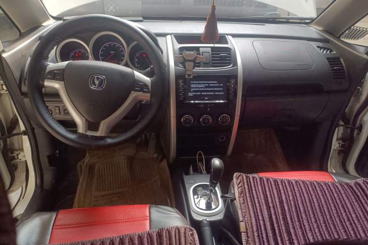 Used CHANGAN CX20 2014 1.4L IMT Sunroof Navigation Version China IV Standard Center Console