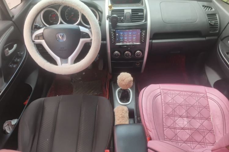 Used CHANGAN CX20 2014 1.4L Manual Sunroof Navigation Version – China IV Standard Center Console