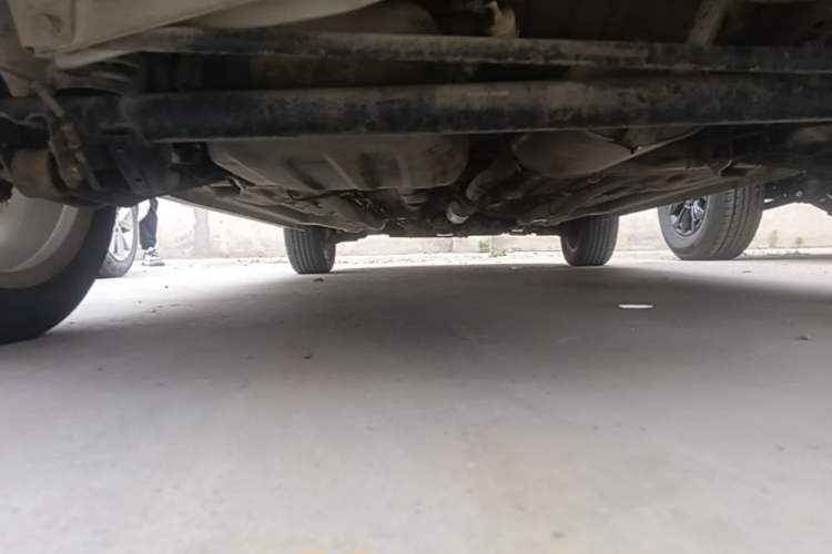 Used CHANGAN CX20 2014 1.4L Manual Sport Version China IV Standard Chassis Rear