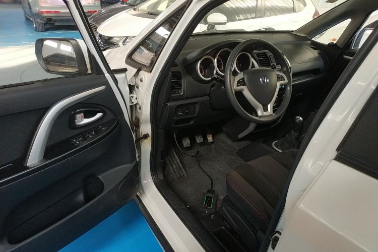 Used CHANGAN CX20 2014 1.4L Manual Sport Version China IV Standard Driver Seat