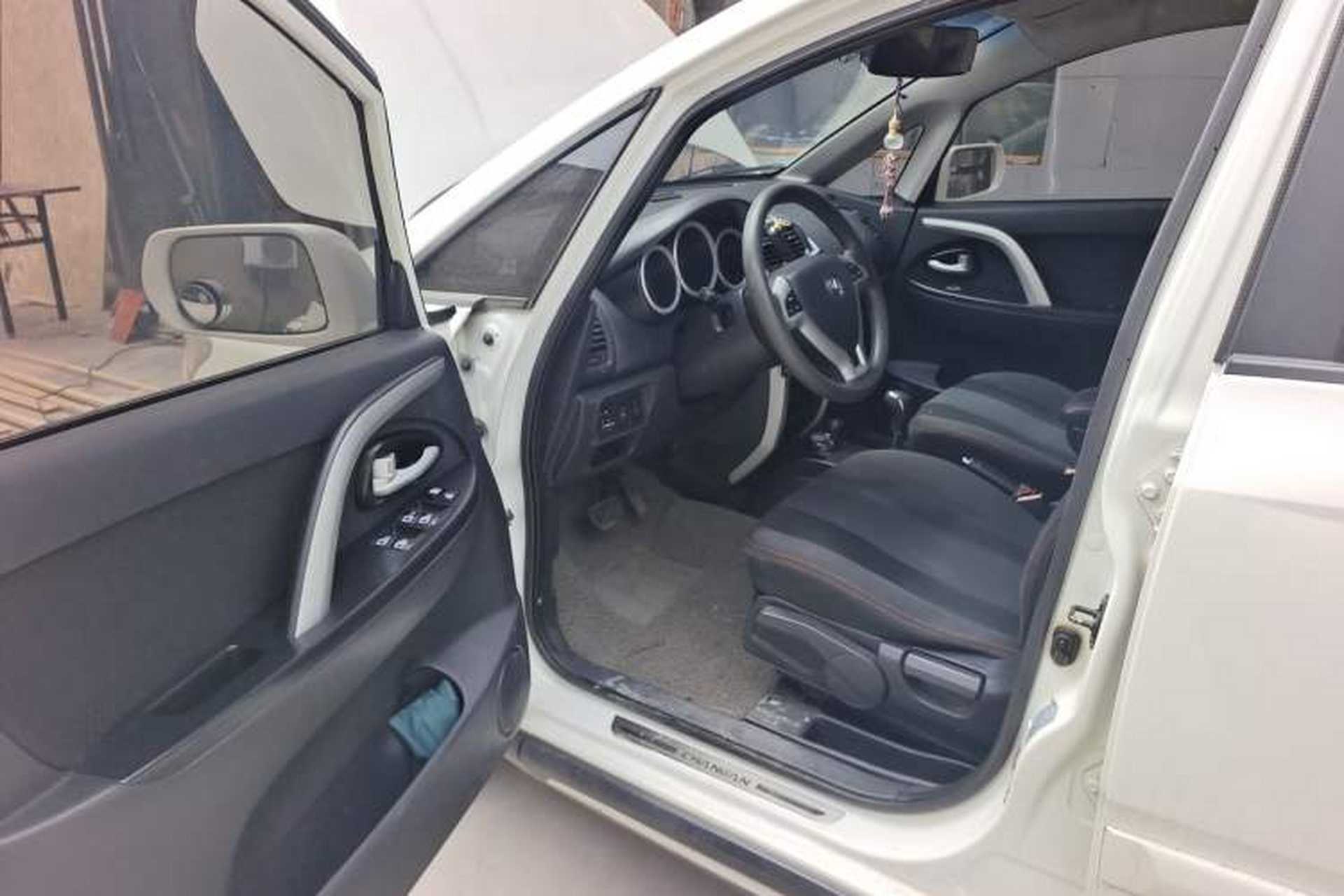 Used CHANGAN CX20 2014 1.4L IMT Sunroof Navigation Version China IV Standard Driver Seat