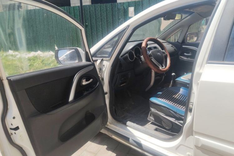 Used CHANGAN CX20 2014 1.4L Manual Sport Version China IV Standard Driver Seat
