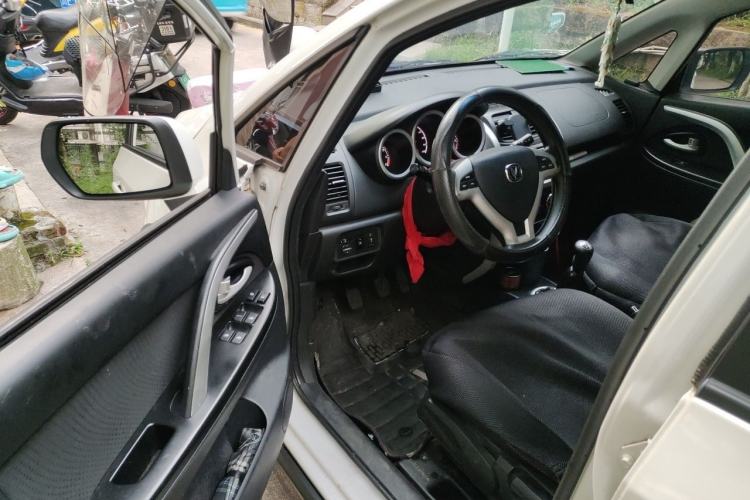 Used CHANGAN CX20 2014 1.4L Manual Sport Edition China V Standard Driver Seat