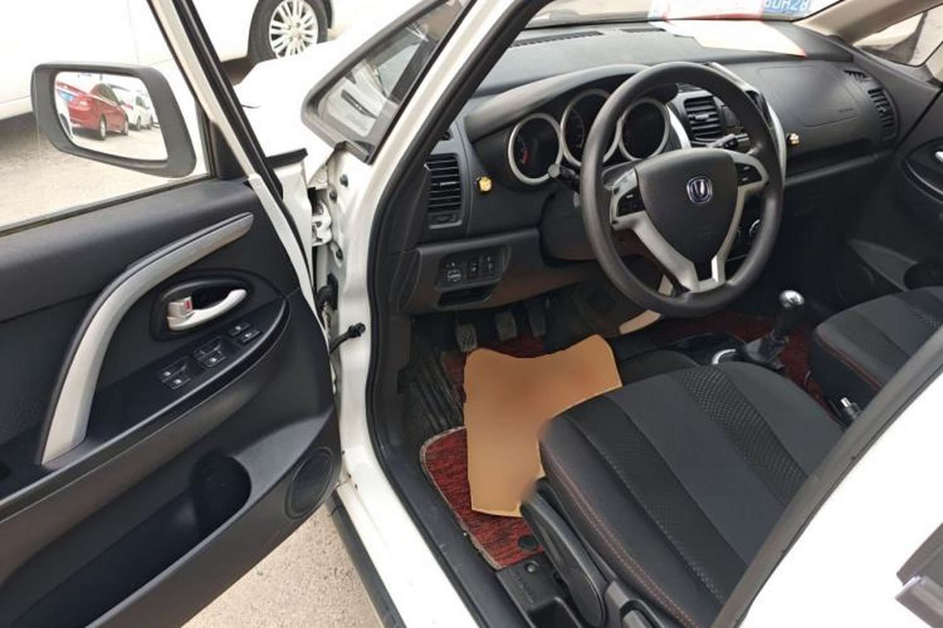 Used CHANGAN CX20 2014 1.4L Manual Sport Edition China V Standard Driver Seat