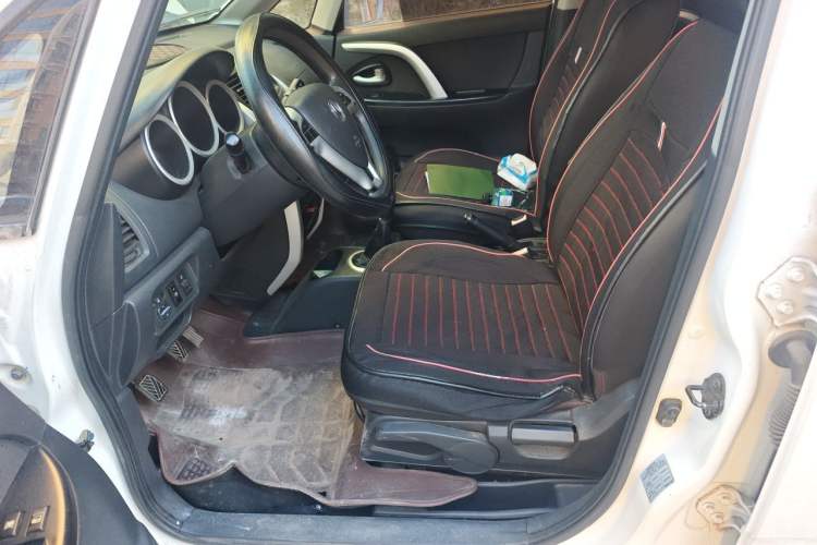 Used CHANGAN CX20 2014 1.4L Manual Sport Edition China V Standard Driver Seat