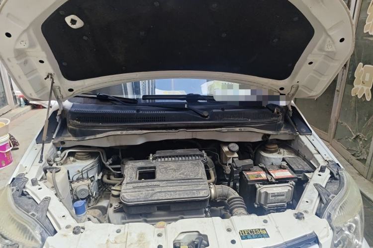 Used CHANGAN CX20 2014 1.4L Manual Sport Version China IV Standard Engine Bay