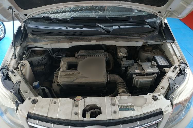 Used CHANGAN CX20 2014 1.4L Manual Sport Version China IV Standard Engine Bay