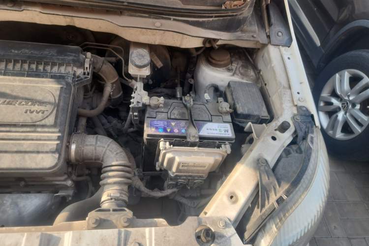Used CHANGAN CX20 2014 1.4L Manual Sport Version China IV Standard Engine Bay Left