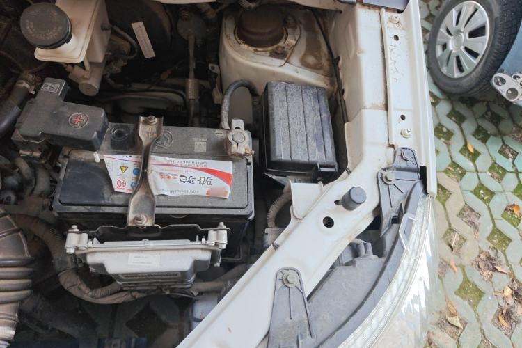 Used CHANGAN CX20 2014 1.4L Manual Sport Edition China V Standard Engine Bay Left