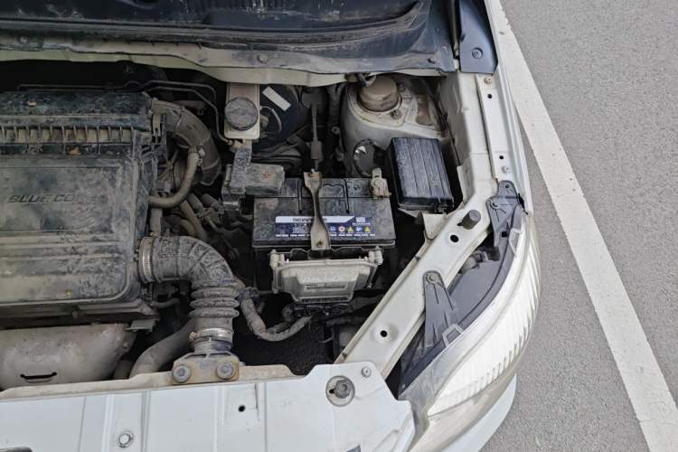 Used CHANGAN CX20 2014 1.4L Manual Sport Version China IV Standard Engine Bay Left
