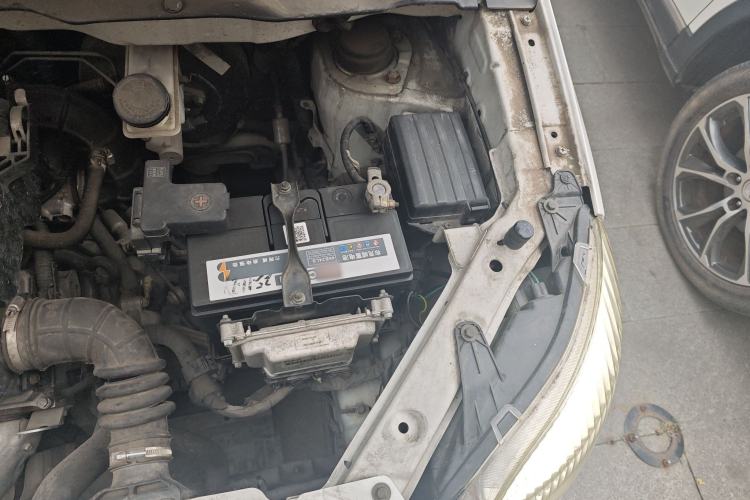 Used CHANGAN CX20 2014 1.4L Manual Sport Version China IV Standard Engine Bay Left