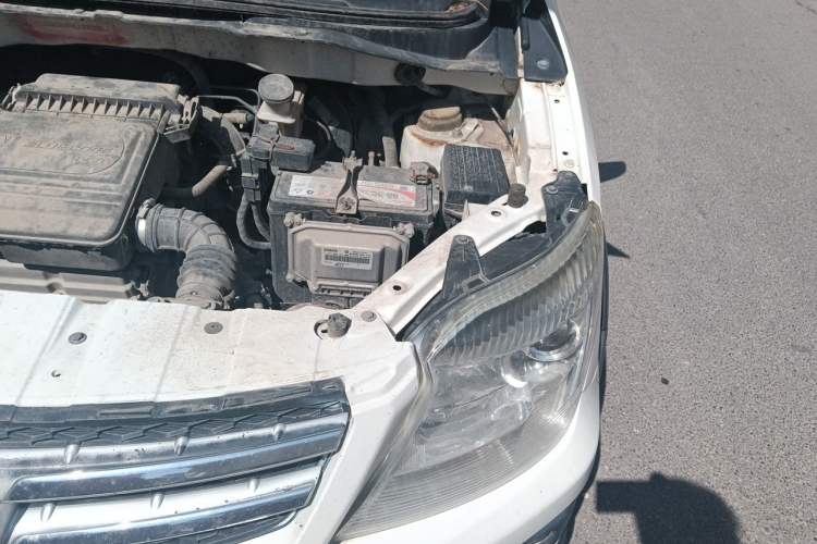 Used CHANGAN CX20 2014 1.4L Manual Sport Version China IV Standard Engine Bay Left