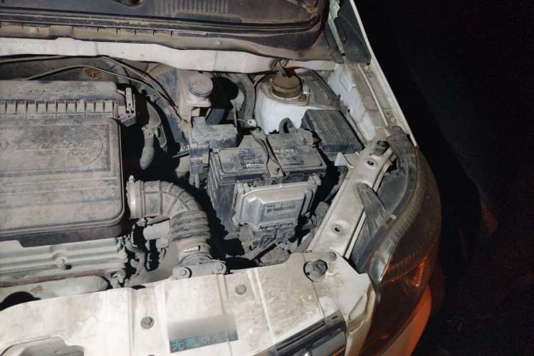 Used CHANGAN CX20 2014 1.4L Manual Sport Version China IV Standard Engine Bay Left