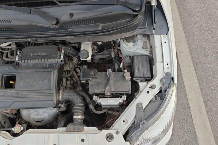 Used CHANGAN CX20 2014 1.4L Manual Sport Version China IV Standard Engine Bay Left