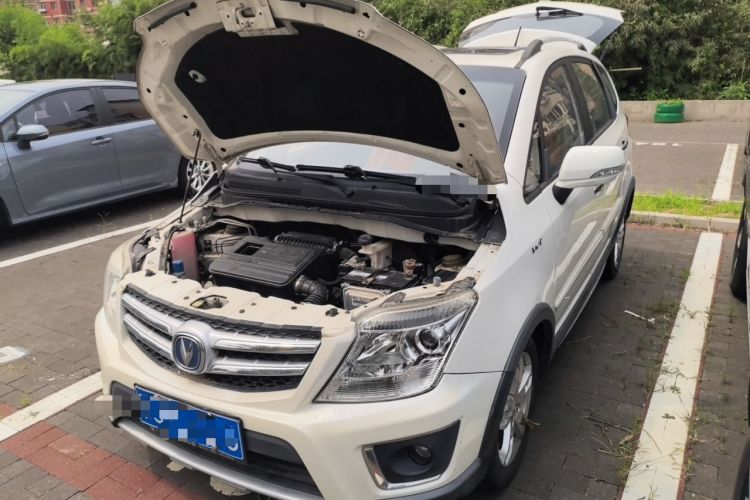 Used CHANGAN CX20 2014 1.4L IMT Sunroof Navigation Version China IV Standard Engine Bay Left