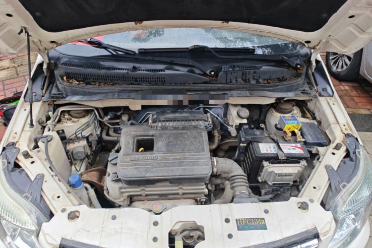 Used CHANGAN CX20 2014 1.4L Manual Sunroof Navigation Version – China IV Standard Engine Bay