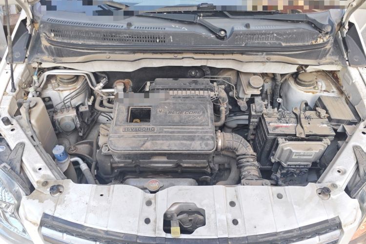 Used CHANGAN CX20 2014 1.4L Manual Sport Version China IV Standard Engine Bay