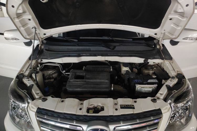 Used CHANGAN CX20 2014 1.4L IMT Sunroof Navigation Version China IV Standard Engine Bay