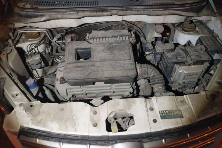 Used CHANGAN CX20 2014 1.4L Manual Sport Version China IV Standard Engine Bay