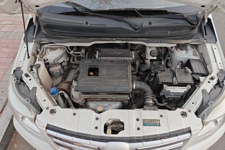 Used CHANGAN CX20 2014 1.4L Manual Sport Version China IV Standard Engine Bay