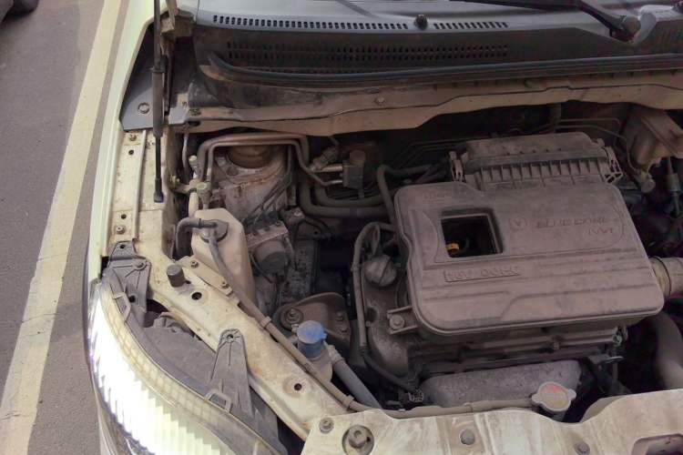 Used CHANGAN CX20 2014 1.4L Manual Sport Version China IV Standard Engine Bay Right