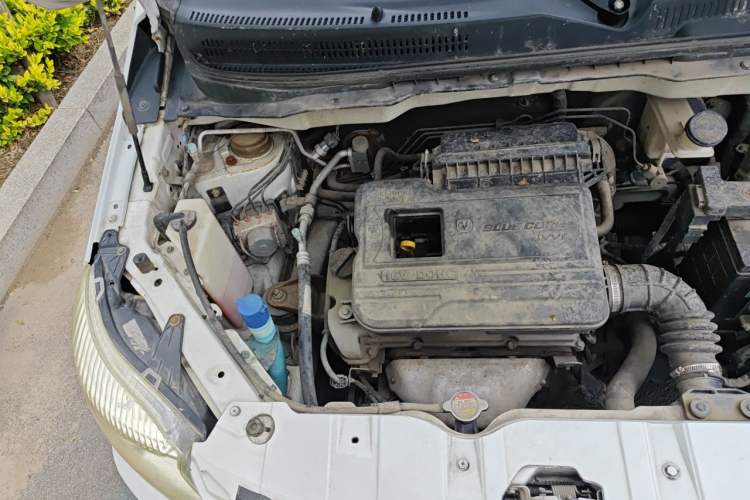 Used CHANGAN CX20 2014 1.4L Manual Sport Version China IV Standard Engine Bay Right
