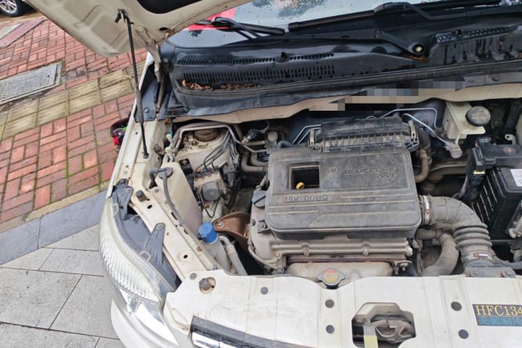Used CHANGAN CX20 2014 1.4L Manual Sunroof Navigation Version – China IV Standard Engine Bay Right