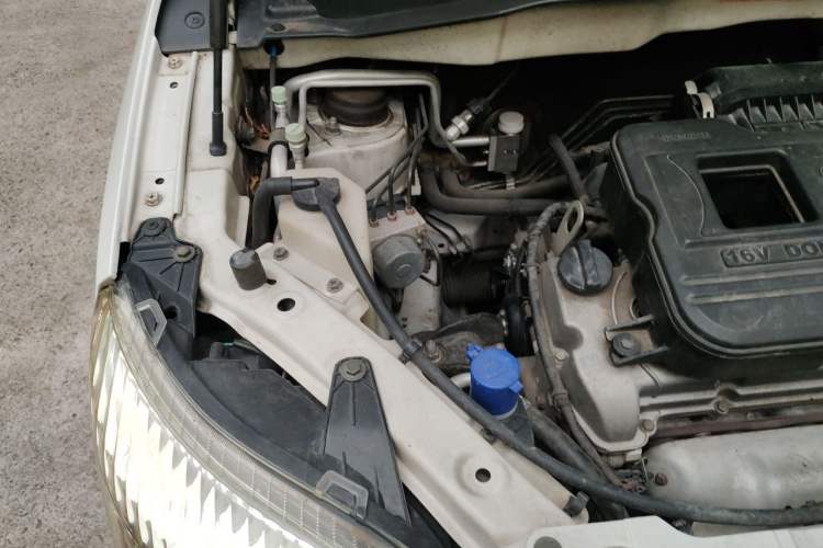 Used CHANGAN CX20 2014 1.4L Manual Sport Edition China V Standard Engine Bay Right