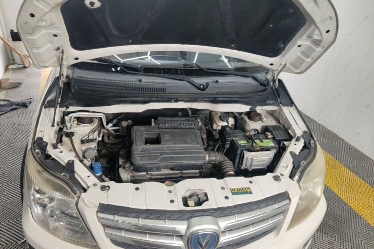 Used CHANGAN CX20 2014 1.4L IMT Sunroof Navigation Version China IV Standard Engine Bay