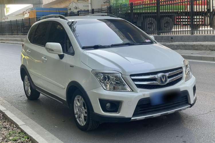 Used CHANGAN CX20 2014 1.4L Manual Sport Edition China V Standard Exterior 2