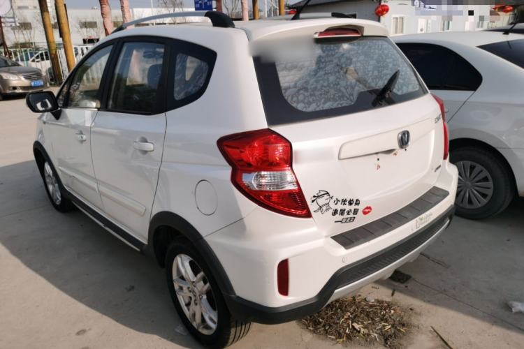 Used CHANGAN CX20 2014 1.4L Manual Sport Edition China V Standard Exterior 2