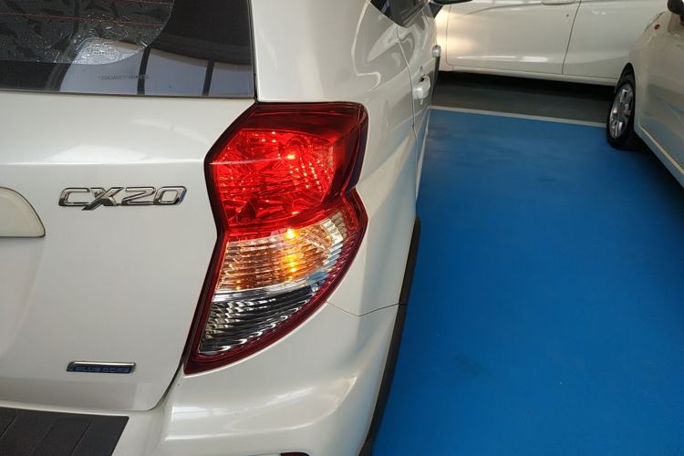 Used CHANGAN CX20 2014 1.4L Manual Sport Version China IV Standard Exterior 3